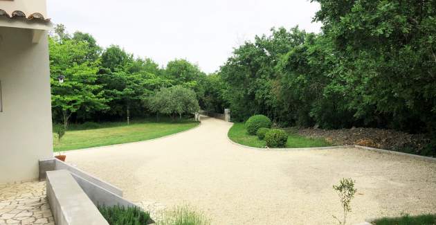 Jedinstvena Villa Majavec sa bazenom i velikim vrtom