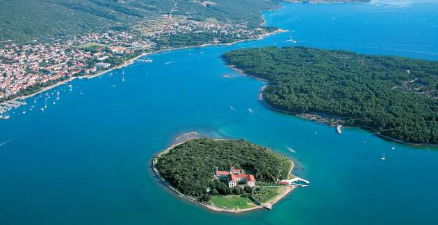 Jedinstvena Villa Majavec sa bazenom i velikim vrtom