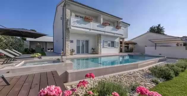 Villa Irena with Private Pool in Porec