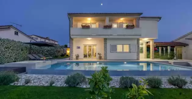 Villa Irena with Private Pool in Porec