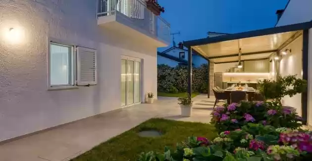 Villa Irena with Private Pool in Porec