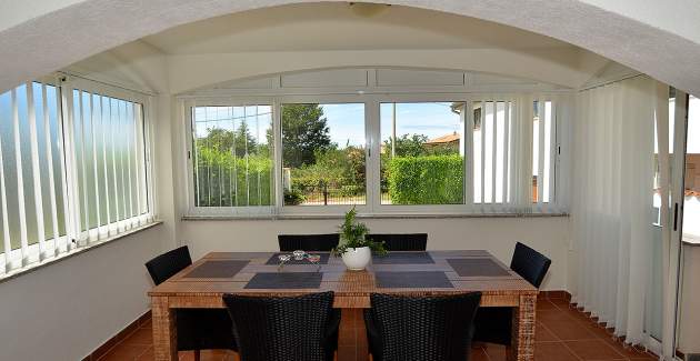 Three-Bedroom Apartment Josip Cancini A4 with Terrace - Cancini