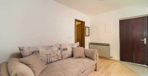 Apartment Dino I mit 1 Schlafzimmer und Terrasse