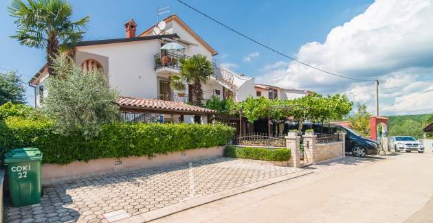 Ferienwohnung Vilma l mit Terrasse