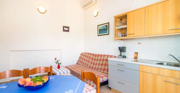Apartment Vilma VI mit 2 Schlafzimmern und Meerblick