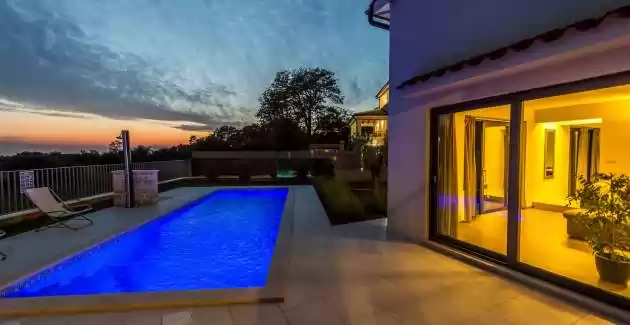 Modern Villa Sol Anima