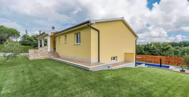 Villa Zupan mit eigenem Pool