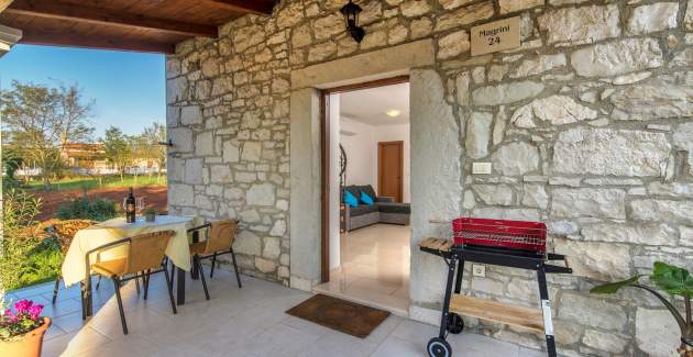 Appartamento con due camere da letto Legovic con Giardino