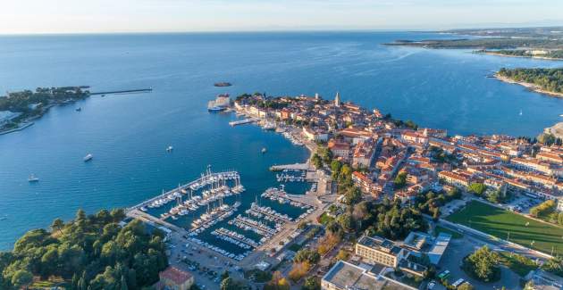 Apartment Iris III in the center of Porec