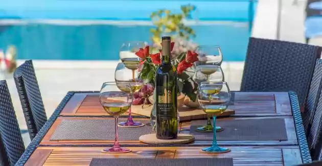 Beautiful Stone House Villa Irma