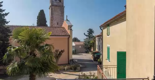 Apartment Orzan III mit Balkon und Meerblick