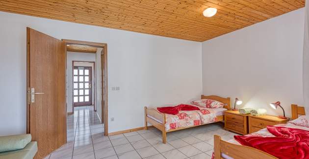 Apartman Kiki I s balkonom 