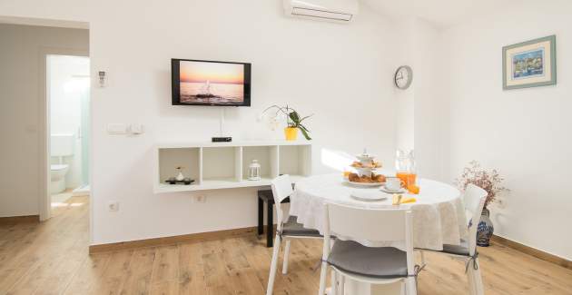 Appartamento Bruneta con vista mare, a Vabriga