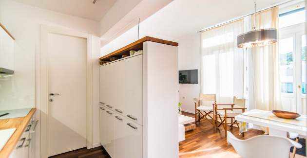 Contemporary Apartment Lipovica in Opatija