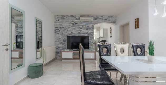Villa Laura con piscina privata e giardino