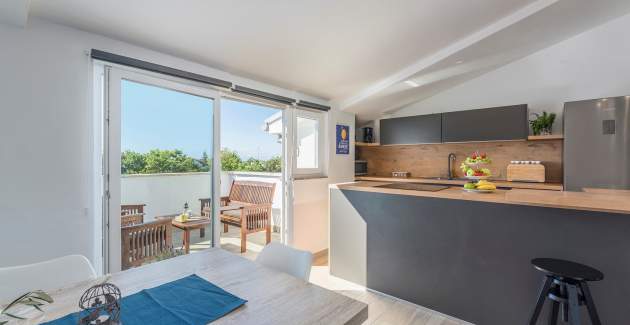 Ferienwohnung Ana mit Terrase und Merblick