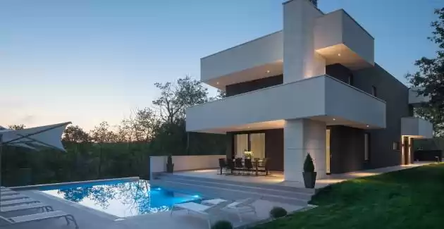 Moderna vila 55 s bazenom i Spa