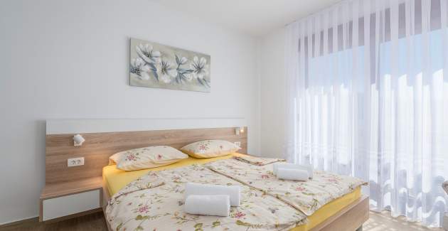 Apartman Hana I sa terasom