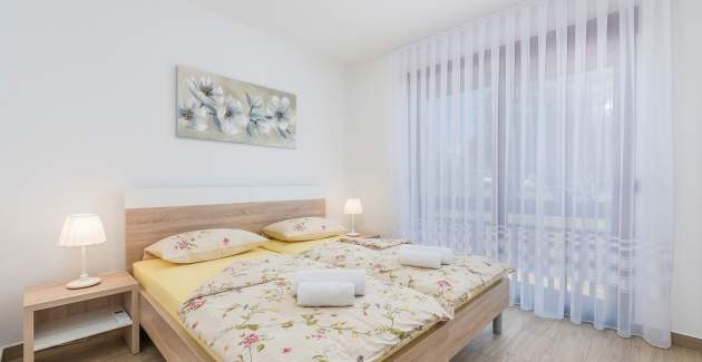 Apartman Hana I sa terasom