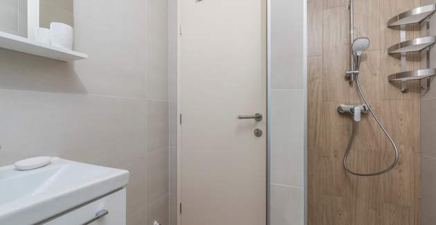 Apartman Hana II s terasom 