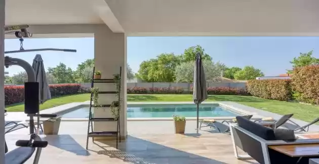 Moderna Villa Gina con Piscina privata