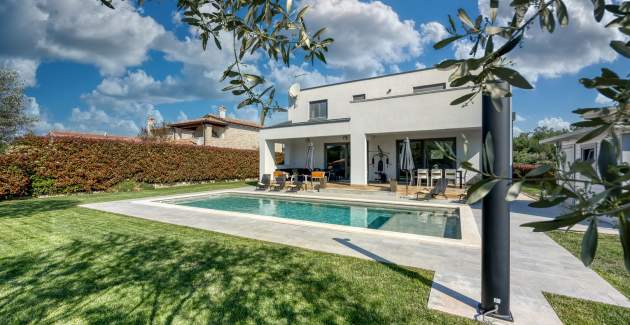 Moderne Villa Gina mit privatem Pool