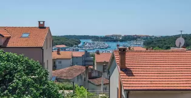 Apartment Ivan A1 with Balcony in Pula 