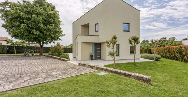 Villa Nada s Bazenom i Saunom