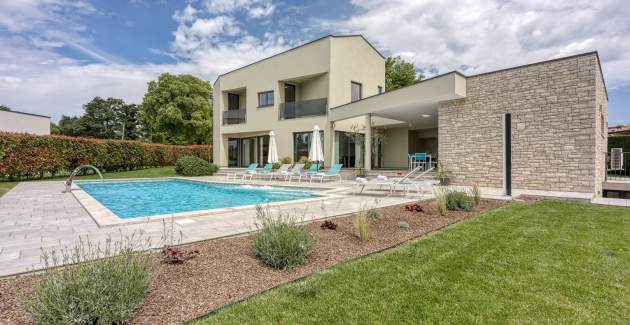 Villa Nada s Bazenom i Saunom