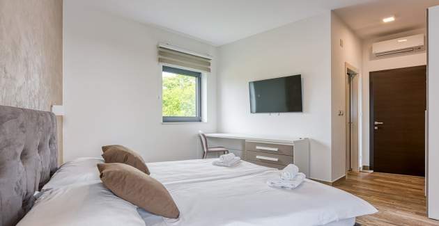 Villa Nada s Bazenom i Saunom