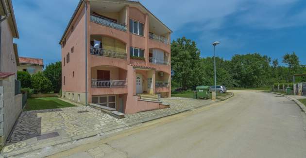 Apartment Kristijan with Balcony