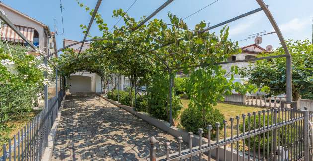 Ferienwohnung Green mit Balkon