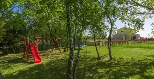 Villa Gardenia s bazenom i vrtom
