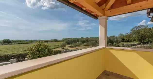 Villa Gardenia s bazenom, vrtom i jacuzzijem