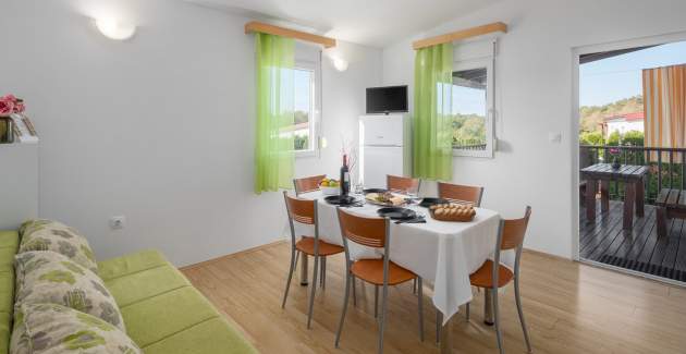 Holiday House Jelovci No.3