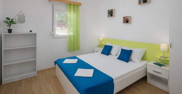 Holiday House Jelovci No.5