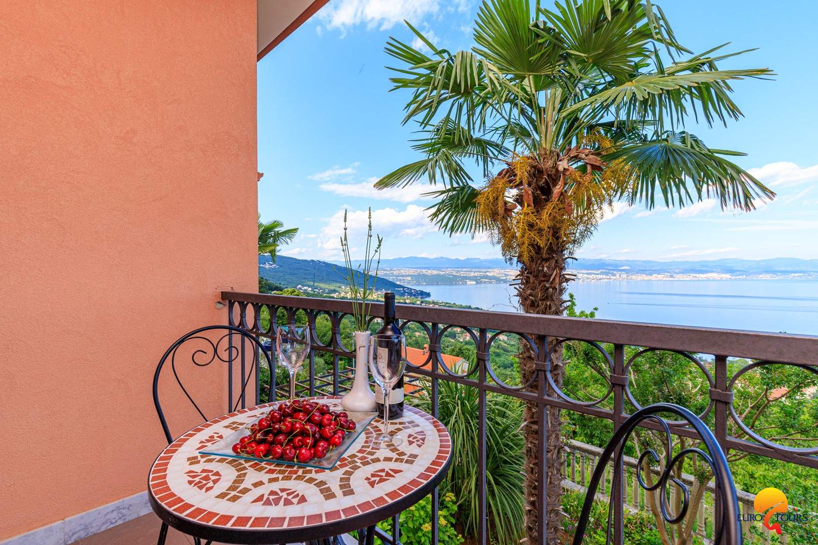 Kvarner Bay Tour with Opatija, Lovran and Local Specialties