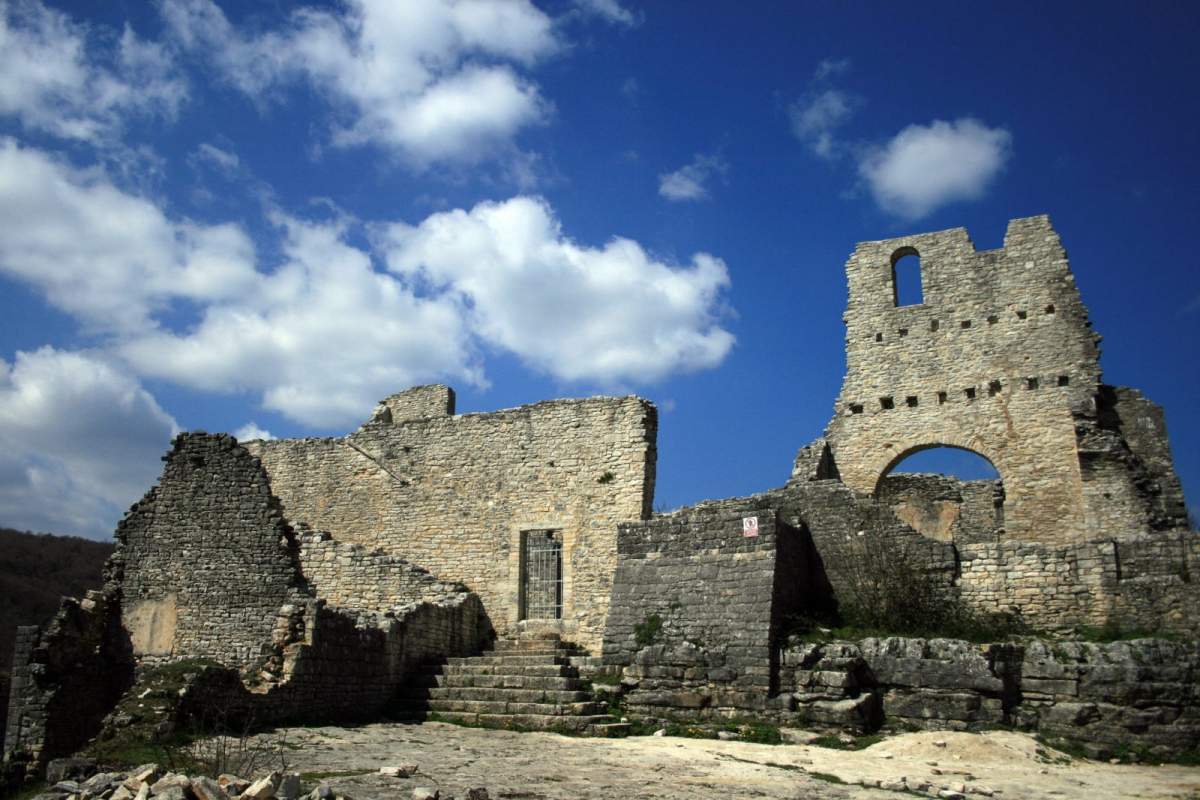 Dvigrad Ruinen Istrien