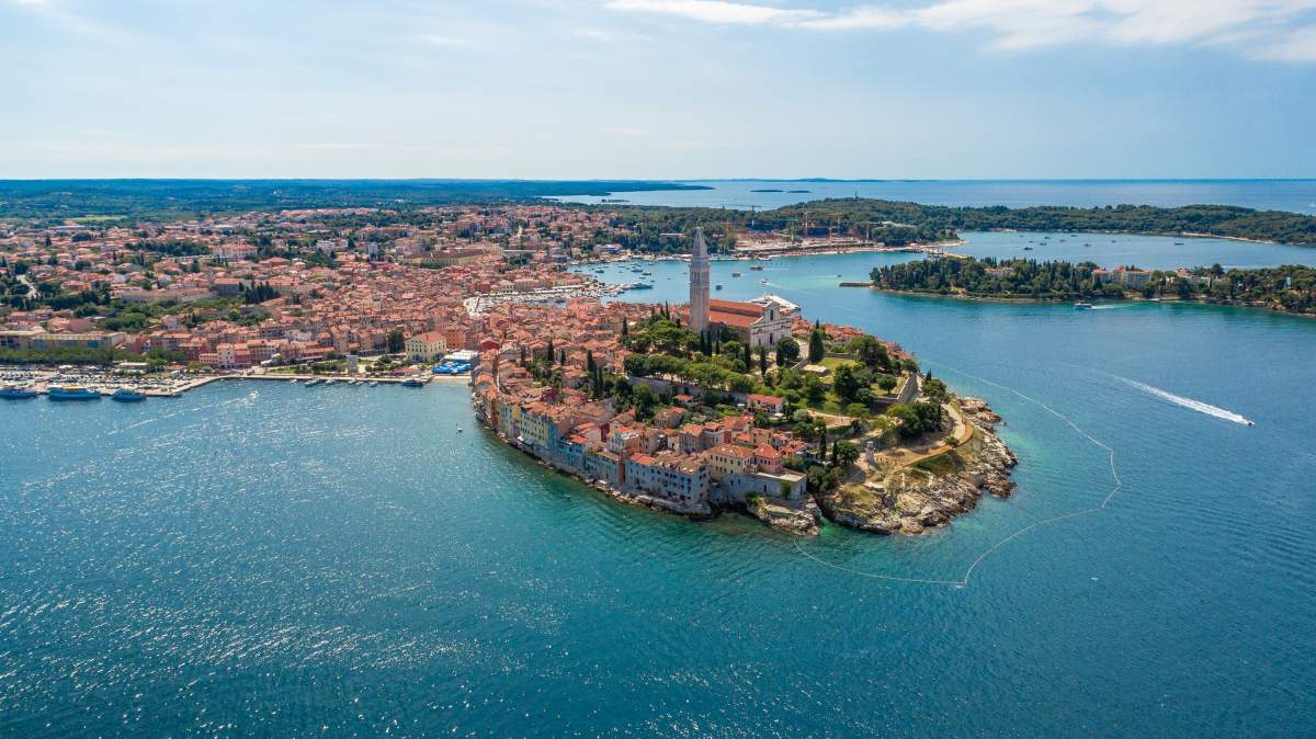 Rovinj grad pogled iz zraka