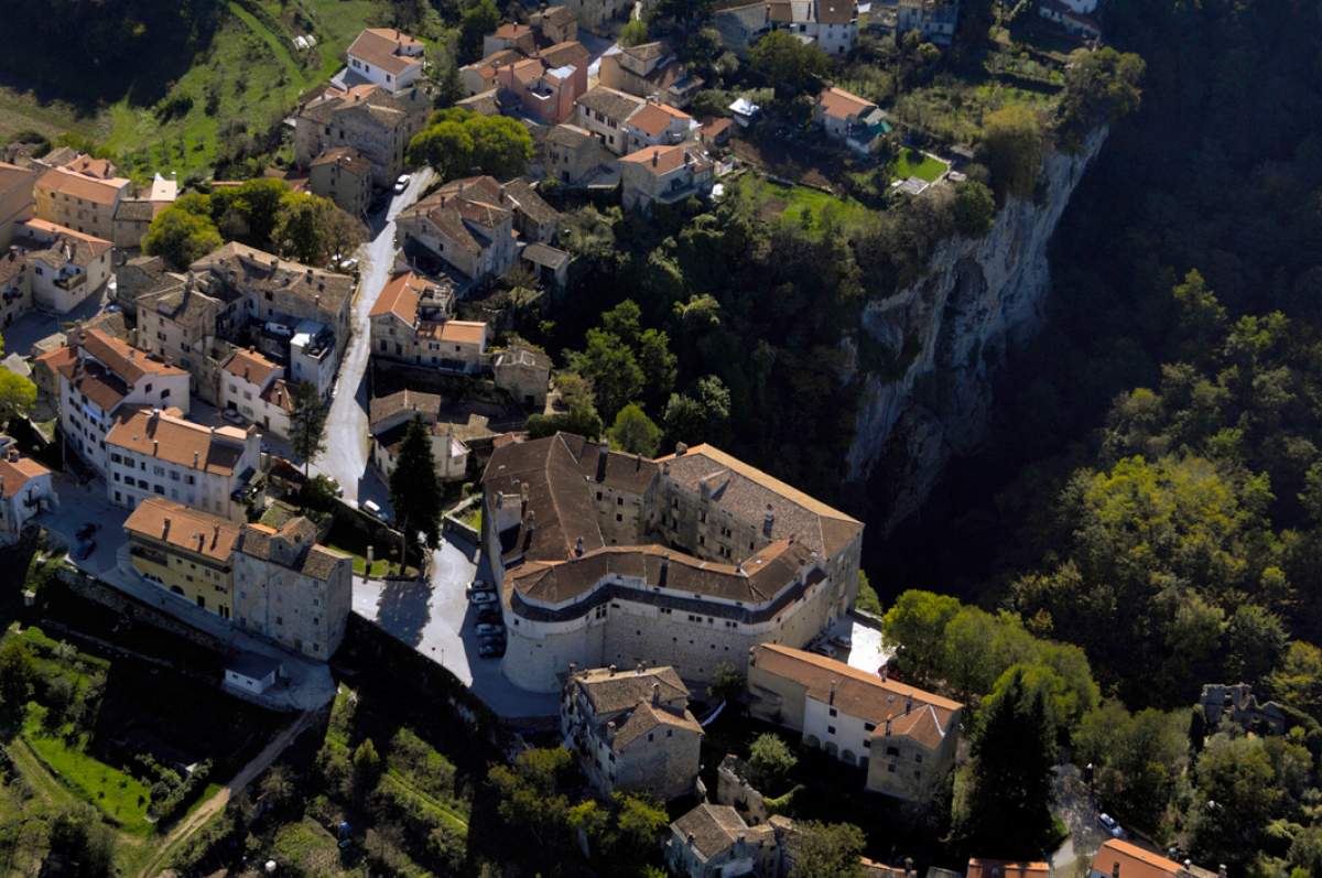 Mittelalter Burg in Pazin Istrien