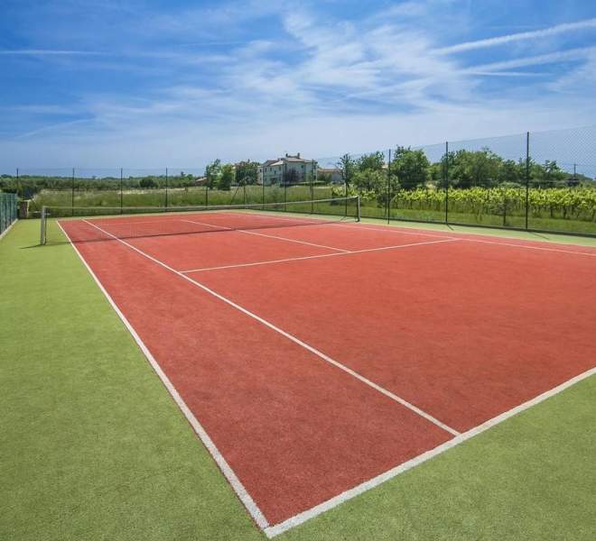 Ville con campo da tennis in Croazia