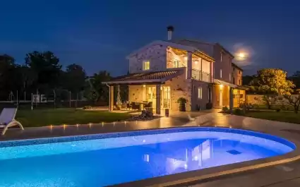 Luxury Villa Lemaliante with Pool, Sauna and Whirlpool