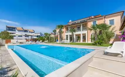 Appartamento Junior Suite Red a Villa Vizula