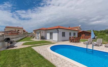 Villa Frontera