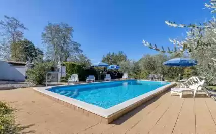 Ferienhaus Gianni mit privatem Pool