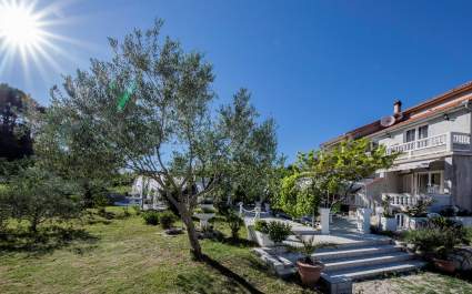 Apartments Gordana - Green A1 - Supetarska Draga - island Rab