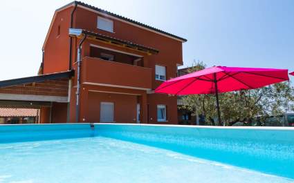 One-bedroom Apartment Ana Pula A2 with shared Pool