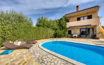 Ferienhaus Marinela mit Privat Pool und Garten