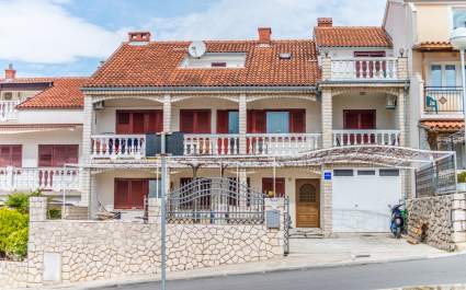 Apartments Baretic / Apartment A2 - Crikvenica