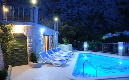 Villa Ivo i Bepo mit beheiztem Pool in Makarska